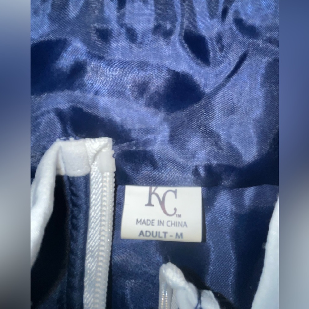 KC Royals Vest w/Miller Light Logo - Picture 7 of 8